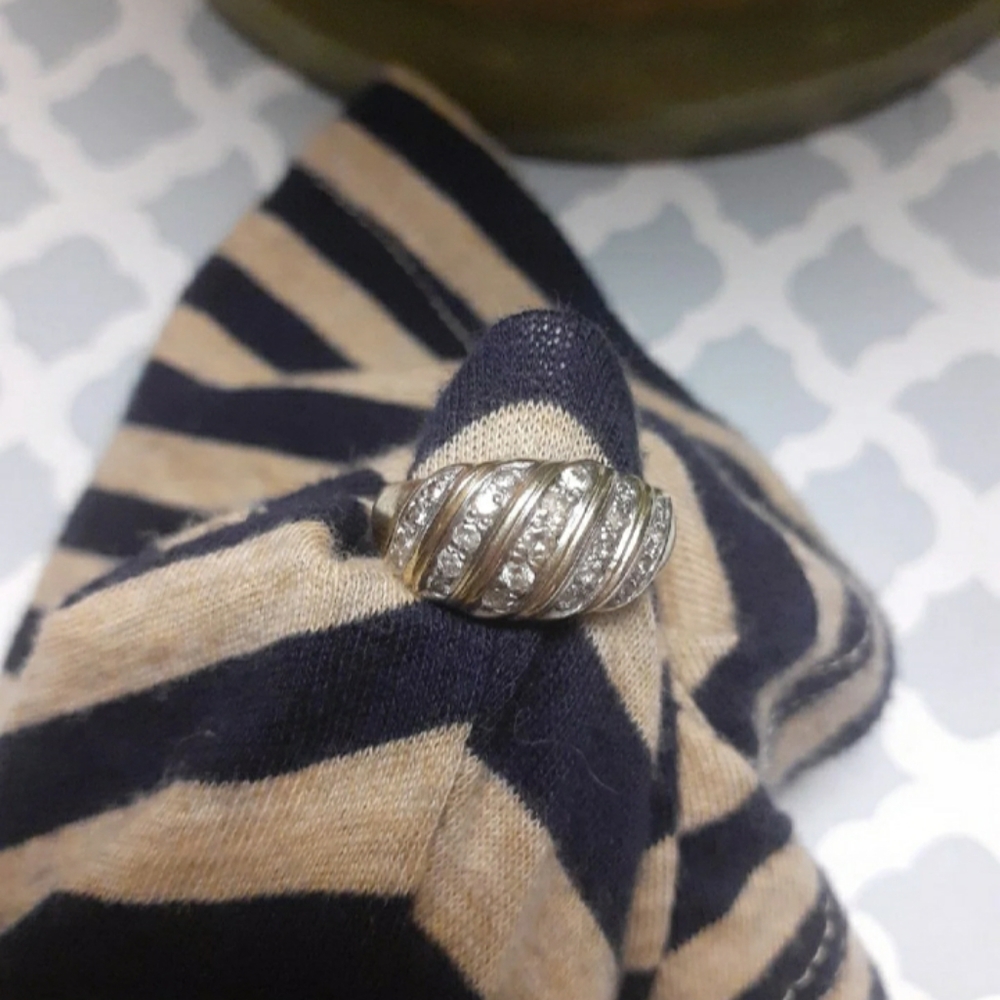 Diamond ring *see updated description*